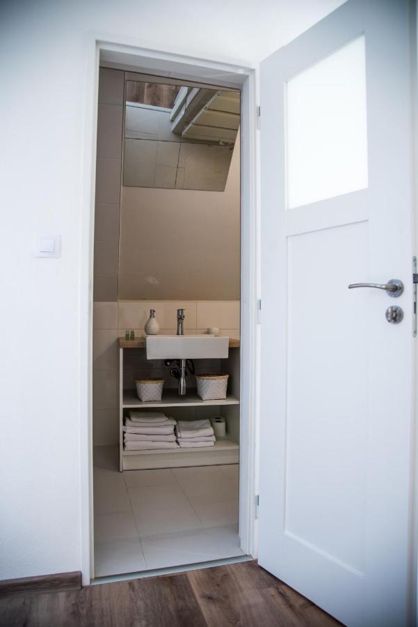Apartman Veritas Mikulov Buitenkant foto